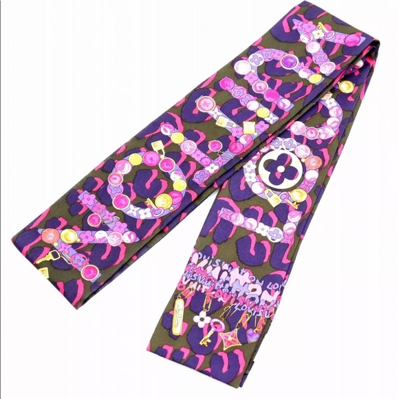 🔴SOLD🔴Beautiful Authentic Louis Vuitton Bandeau - Picture 6 of 6